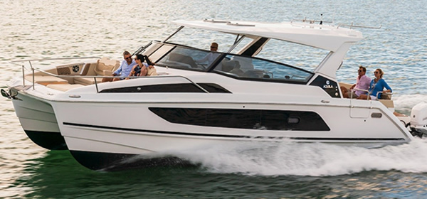Aquila 36 Power Cat