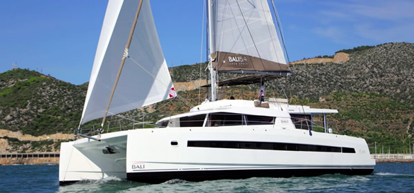 Bali 5.4 Catamaran