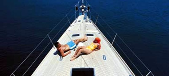 Callisto Swan 80