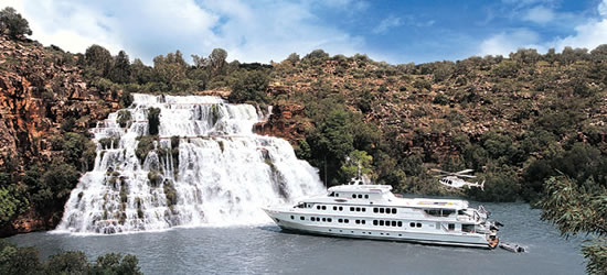 Mega Yacht True North