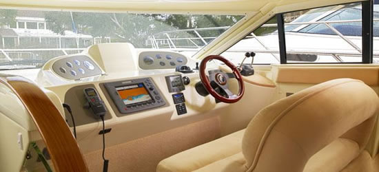 Sealine F37