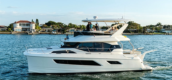 Aquila 44