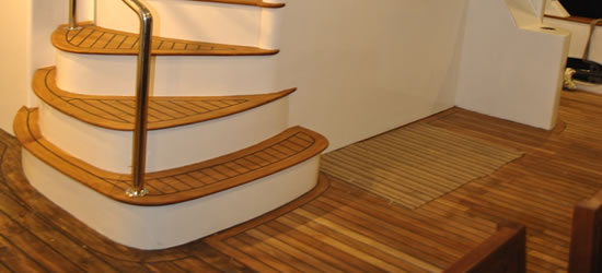 M/Y Honors Legacy