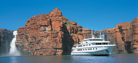 Mega Yacht True North