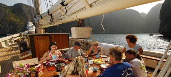 Raja Laut Schooner