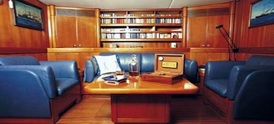 Callisto Swan 80