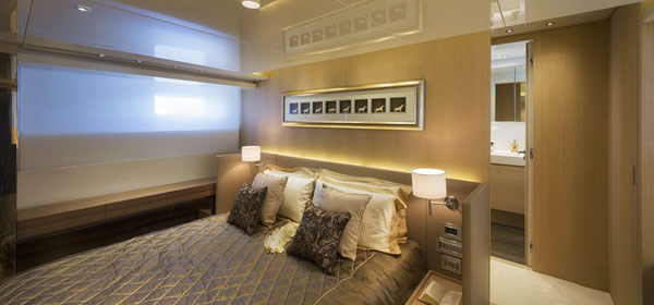 Luxury Motor Yacht Indigo