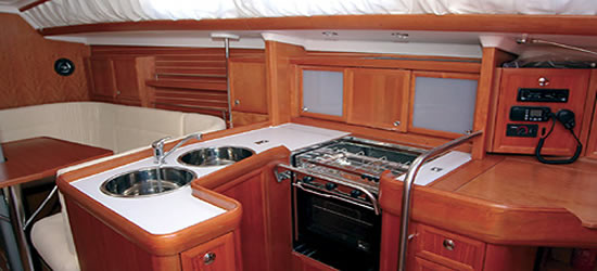 Elan 37