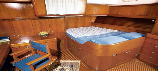 Callisto Swan 80