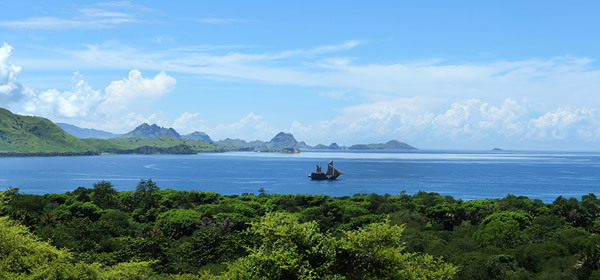 S/Y Alila Purnama