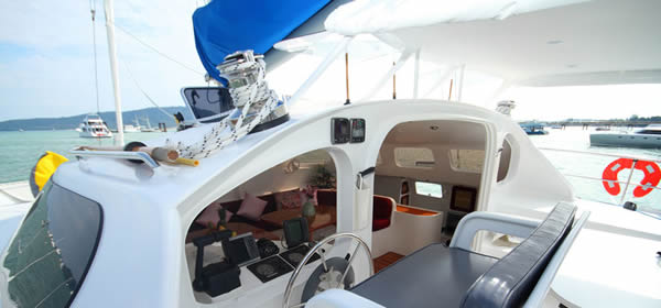 Catamaran Amadeus