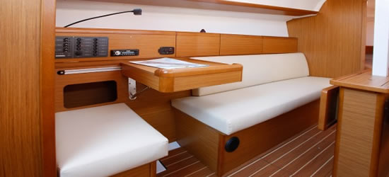 Sun Odyssey 33i