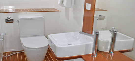 M/Y Honors Legacy