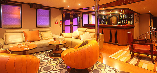 M/Y Dhaainkan'baa