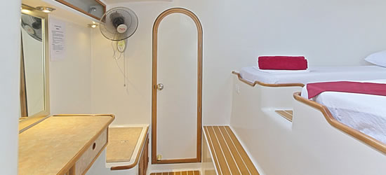 Catamaran Cataleya