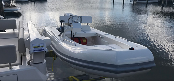 Aquila 44