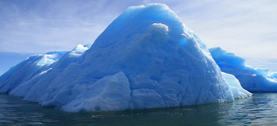 Hatteras 65