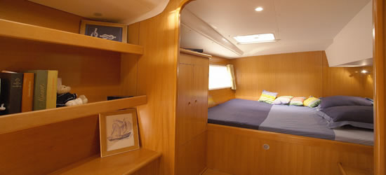 Lagoon 410