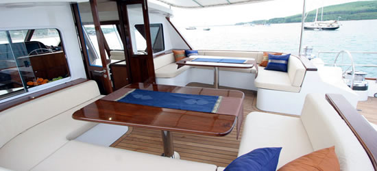 Luxury Sailing Yacht Asia