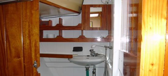 Expedition Yacht Valhalla
