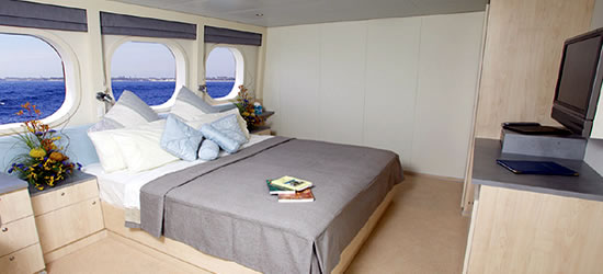 Mega Yacht True North