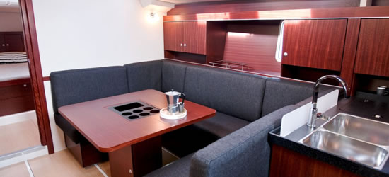 Hanse 445