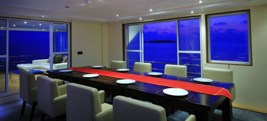 M/Y Maldive Mosaic