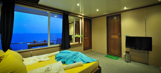 M/Y Maldive Mosaic