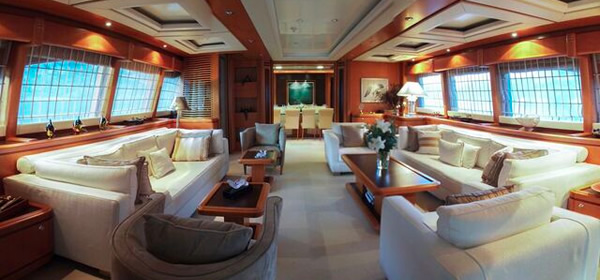 M/Y Ariela