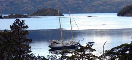 Expedition Yacht Valhalla