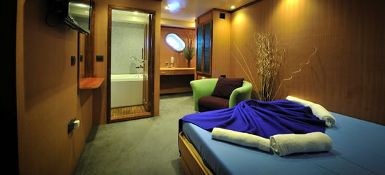 M/Y Maldive Mosaic