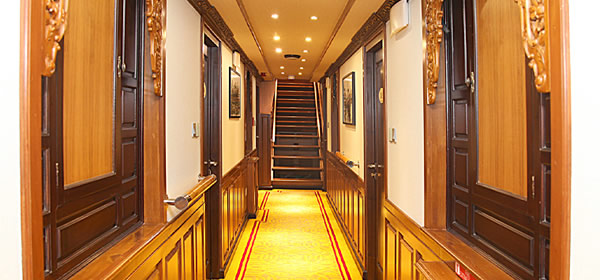 M/Y Dhaainkan'baa