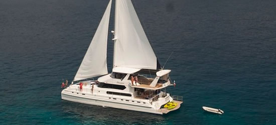 Shangani Catamaran