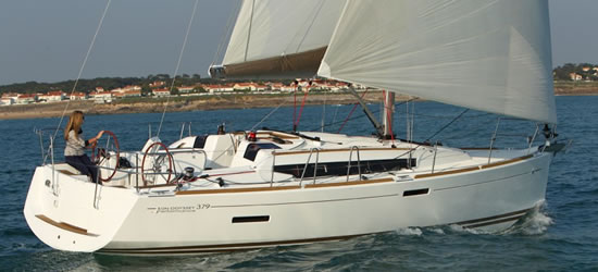 Sun Odyssey 379