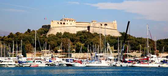 La costa scenica di Antibes, Francia